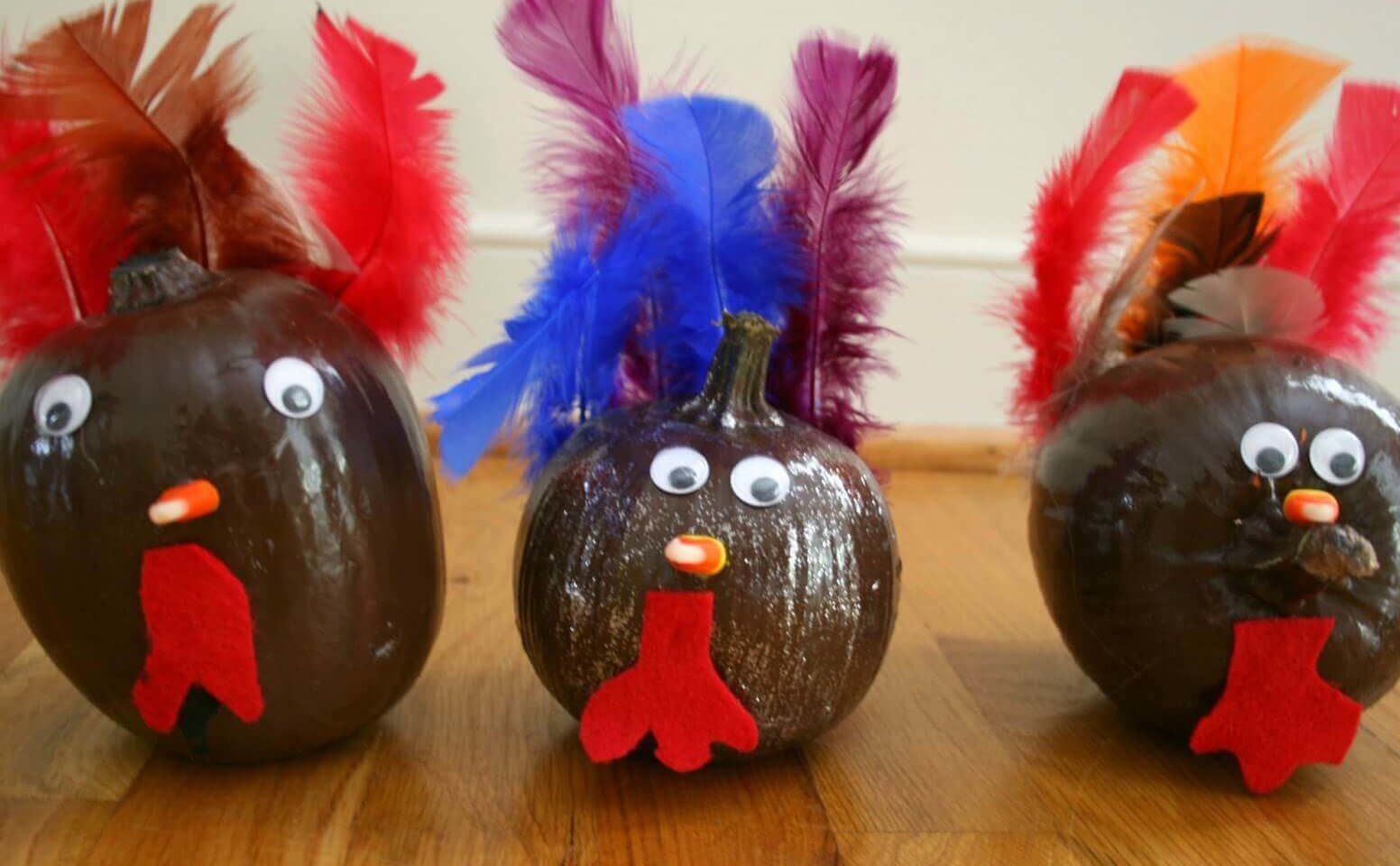 20 Easy Halloween Pumpkin Painting Ideas 12 e1508850873161