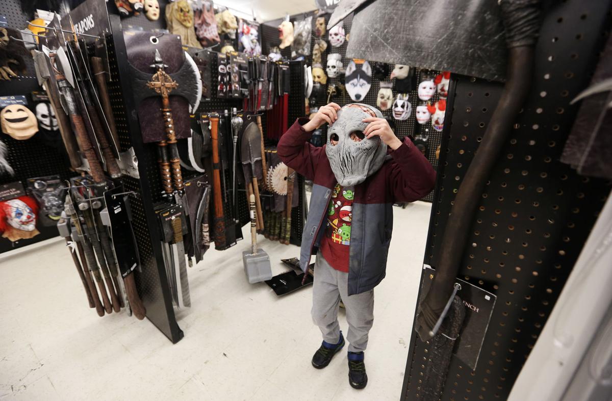 Get Spirit Halloween,74 Pics 100 5f8f9de4159c4.image