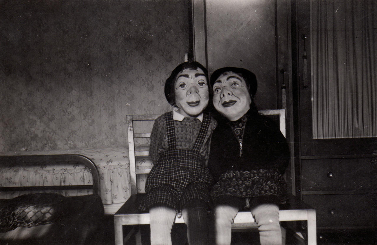 24+ 100 Years Of Halloween Costumes Images 1 NINTCHDBPICT000535390098