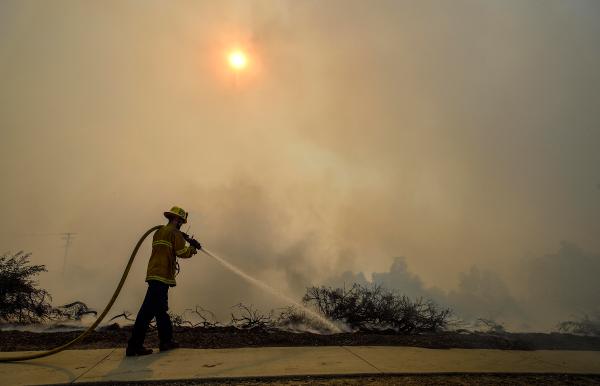 Get Silverado Canyon Fire Images 89 OCR L SILVERADOFIRE 1027 JG 01 2