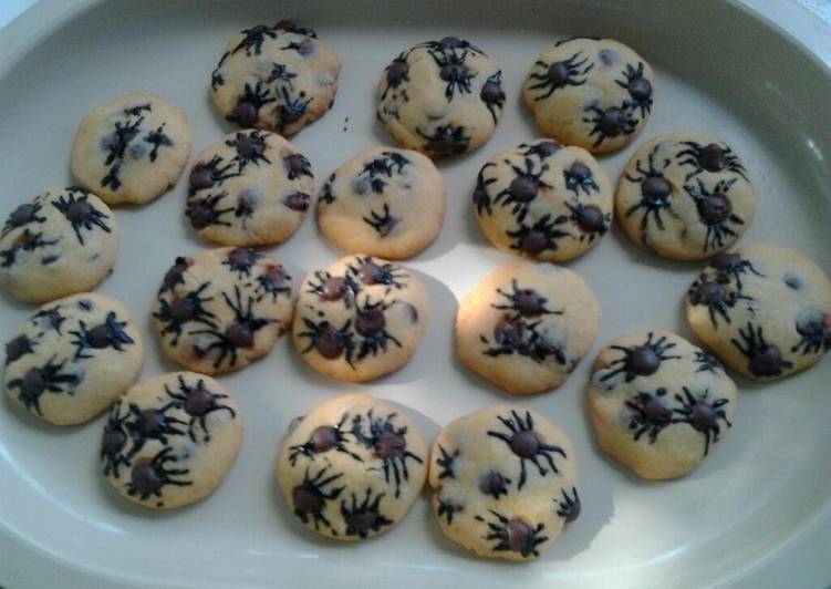 easiest way to cook perfect ladybirds spider cookies