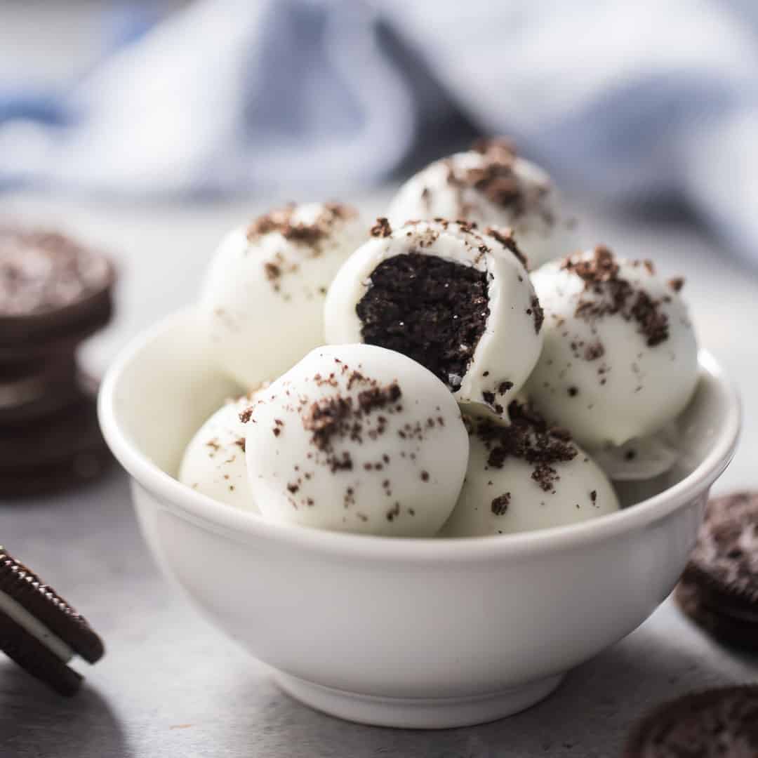 easiest way to make appetizing oreo balls