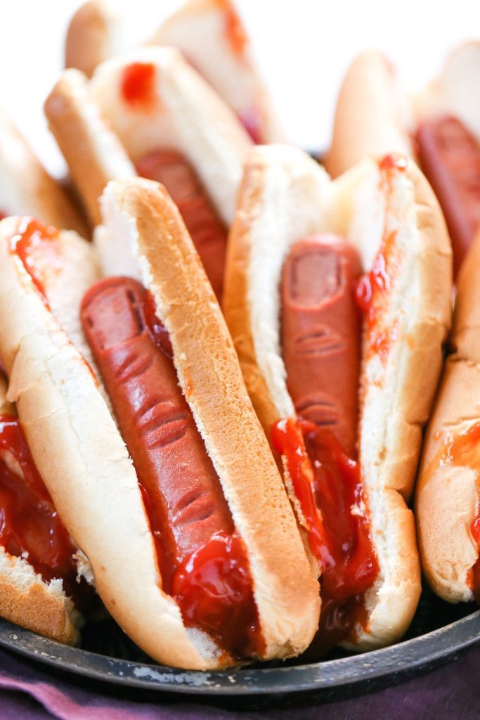 how to make delicious bloody severed fingers hot dogs with ketchup halloween