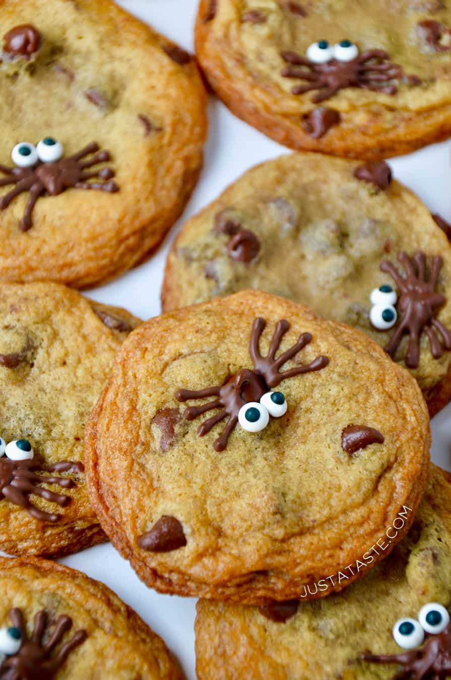 Recipe: Delicious Halloween Eyeball Chocolate Chip Cookies 1 recipe delicious halloween eyeball chocolate chip cookies