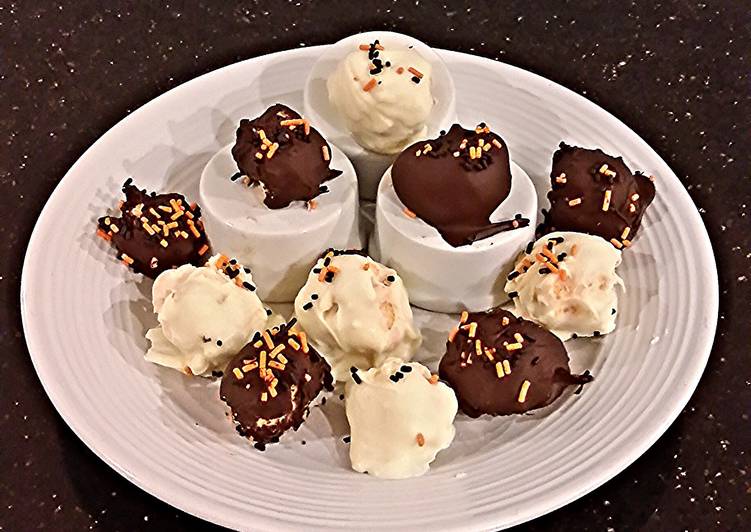 recipe perfect cheesecake balls covered in dark or white chocolate